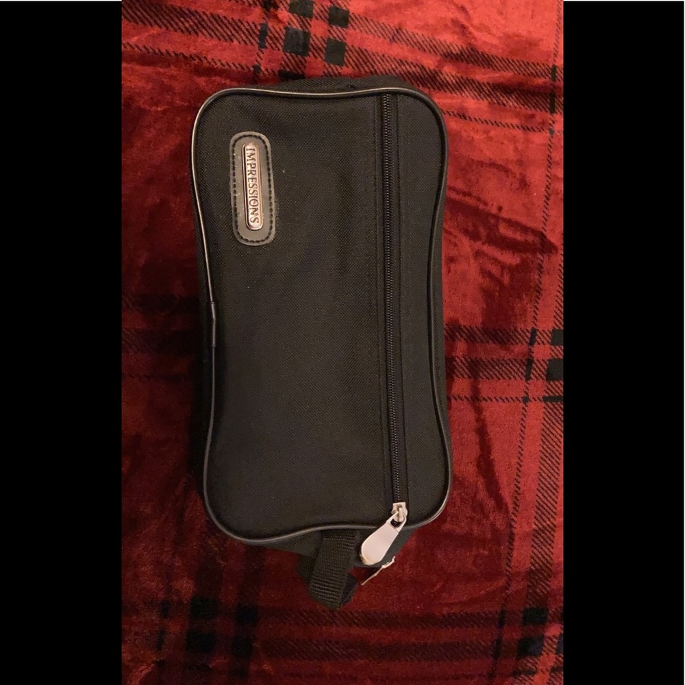Cosmetic travel bag